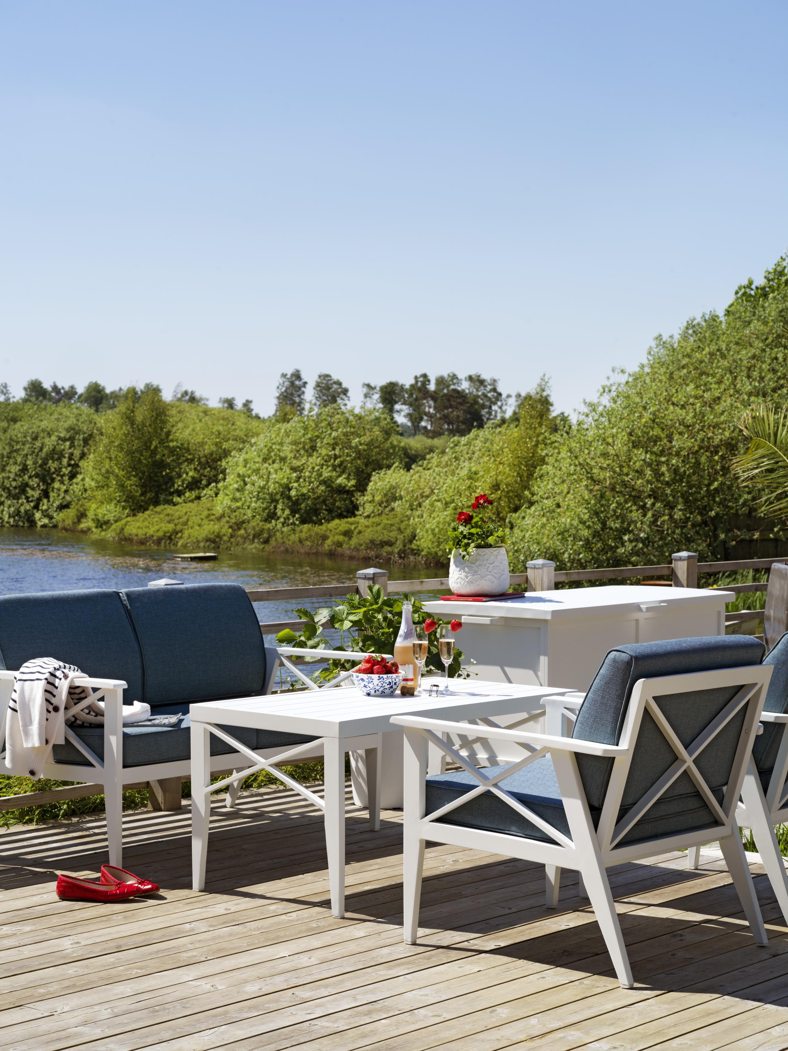 Sottenville_sofa_lounge-32704-press