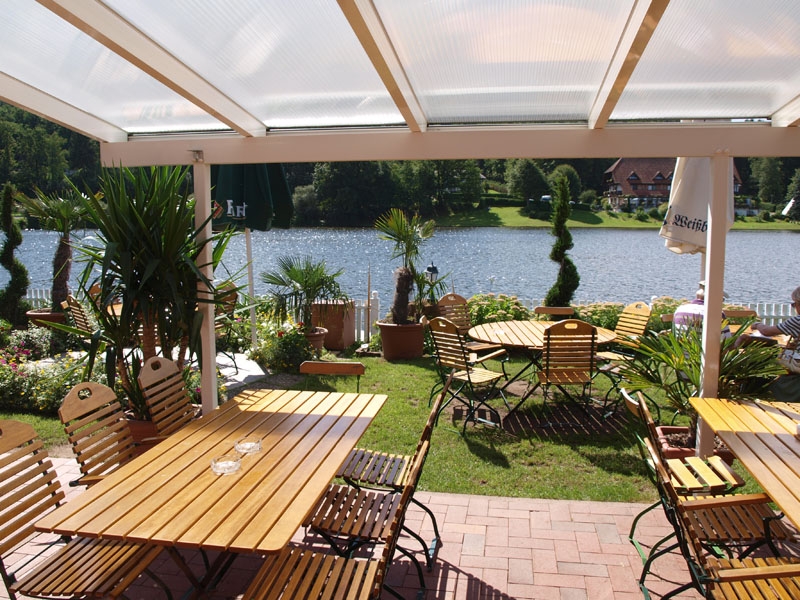 Jetzt beraten lassen – Ihre neue Terrassenüberdachung wartet!